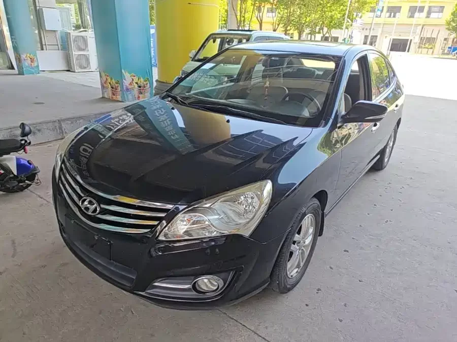 Hyundai Elantra / Celesta