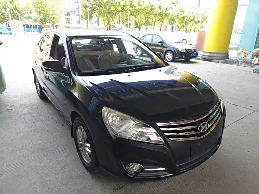 Hyundai Elantra / Celesta
