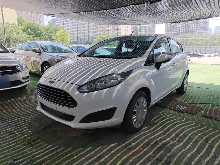 Ford Carnival