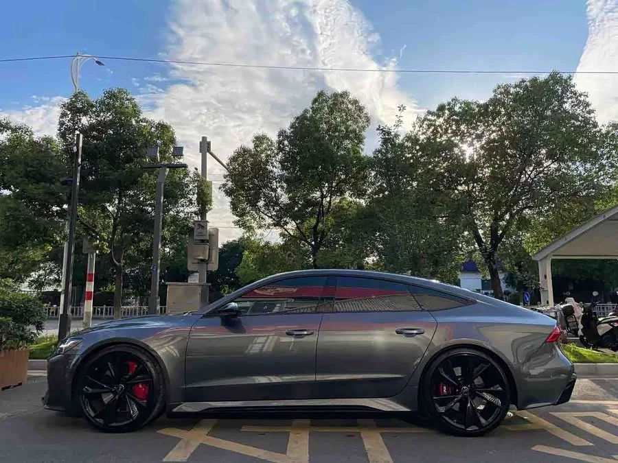 Audi RS 7