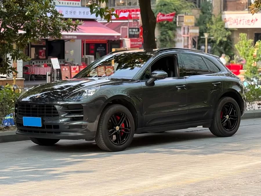 Porsche Macan