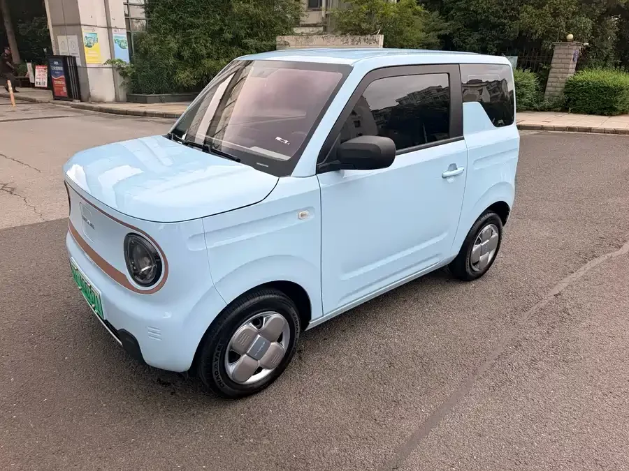 Geely Panda