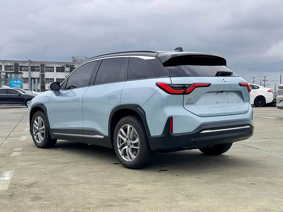 NIO ES6