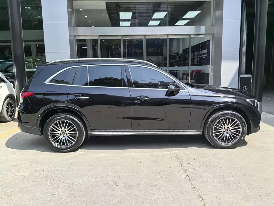 Mercedes Benz GLC