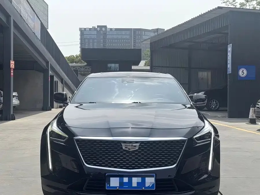 Cadillac CT6