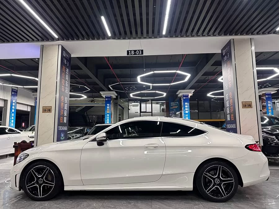 Mercedes-Benz C-Class