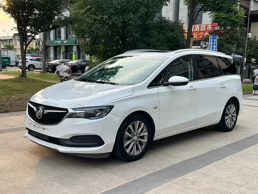Buick GL6