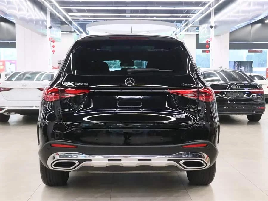 Mercedes Benz GLC