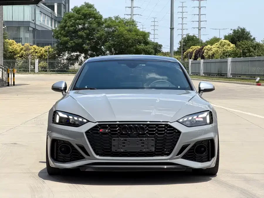Audi RS 5