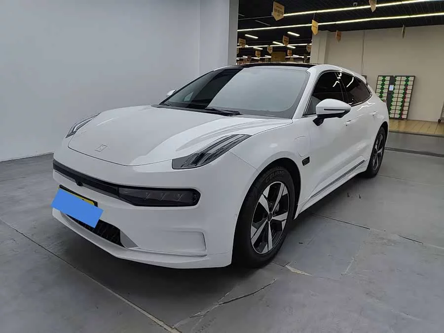 Zeekr 001