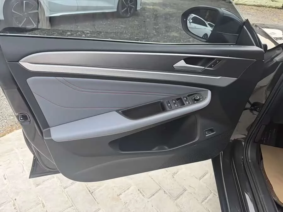 Volkswagen Lingdu