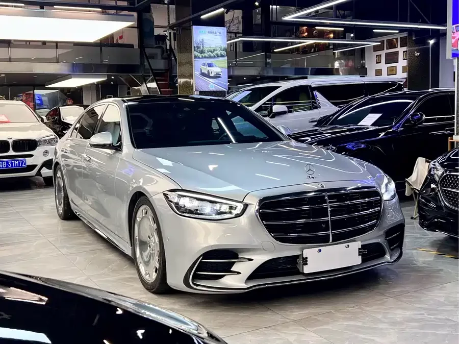 Mercedes Benz S class