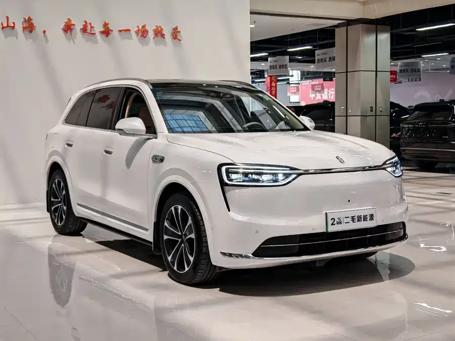AITO Wenjie M7