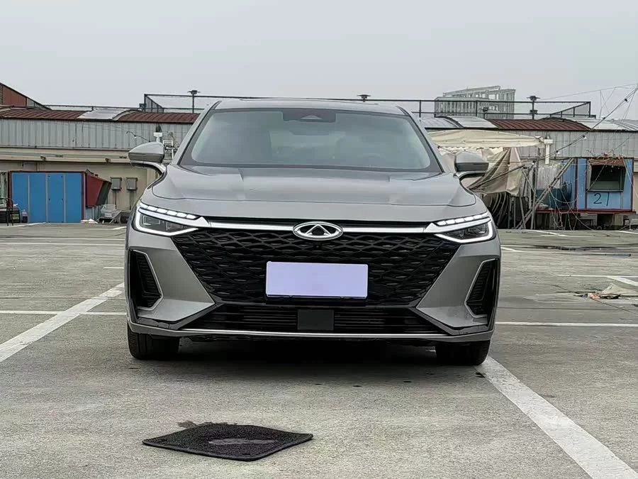 Chery Arrizo 8