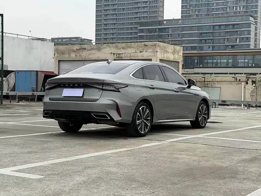 Chery Arrizo 8