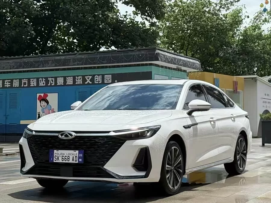 Chery Arrizo 8