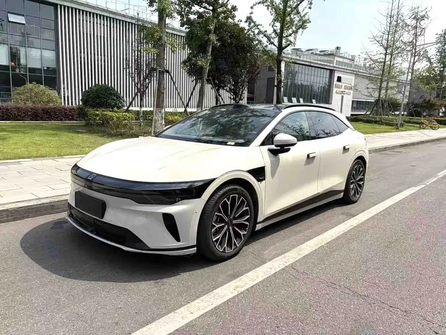 Zeekr 007GT