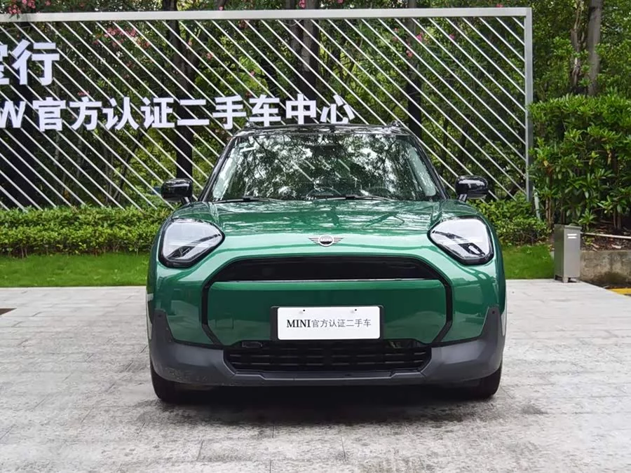 MINI Electric  ACEMAN