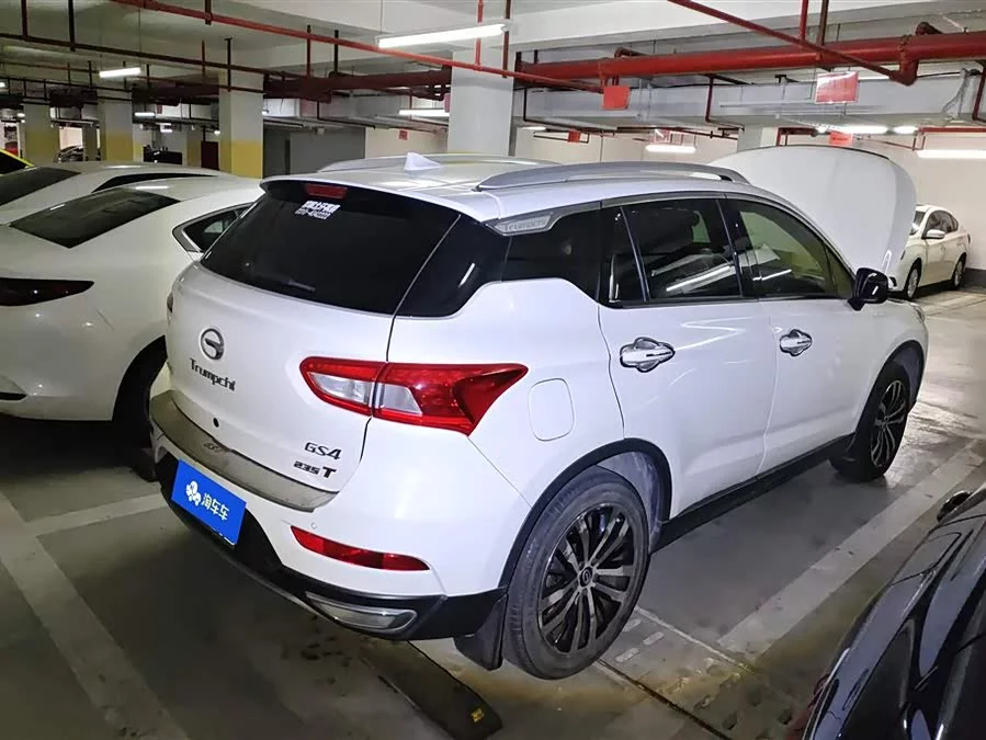 GAC Trumpchi GS4