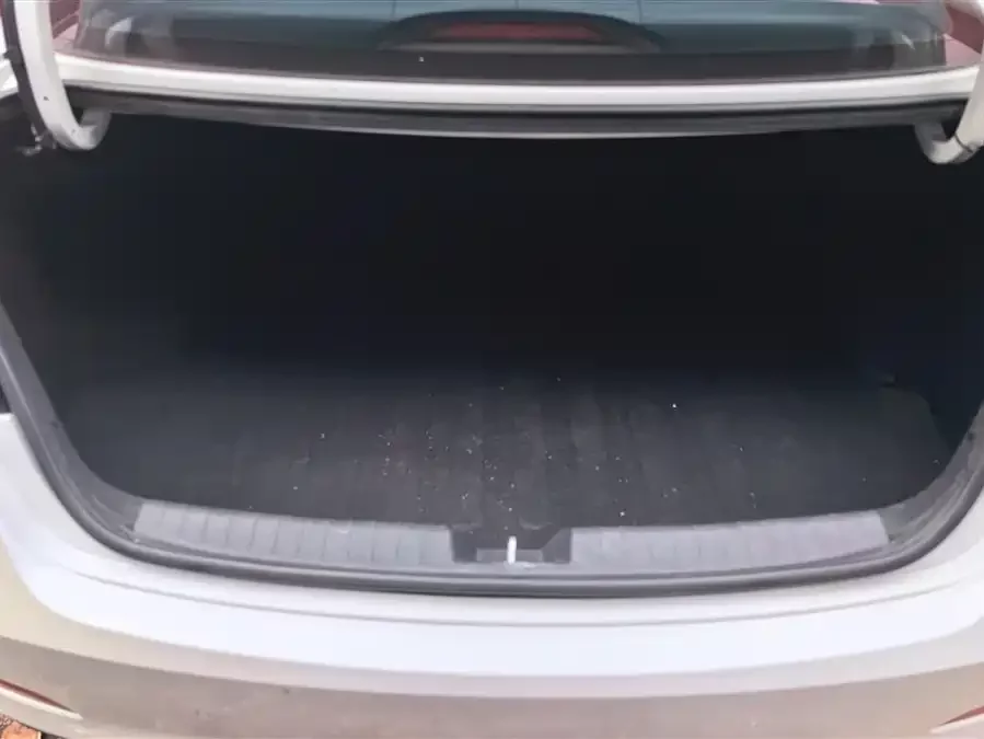 Hyundai Mistra