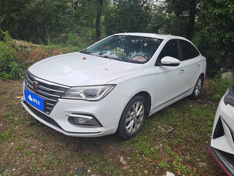 Roewe i5
