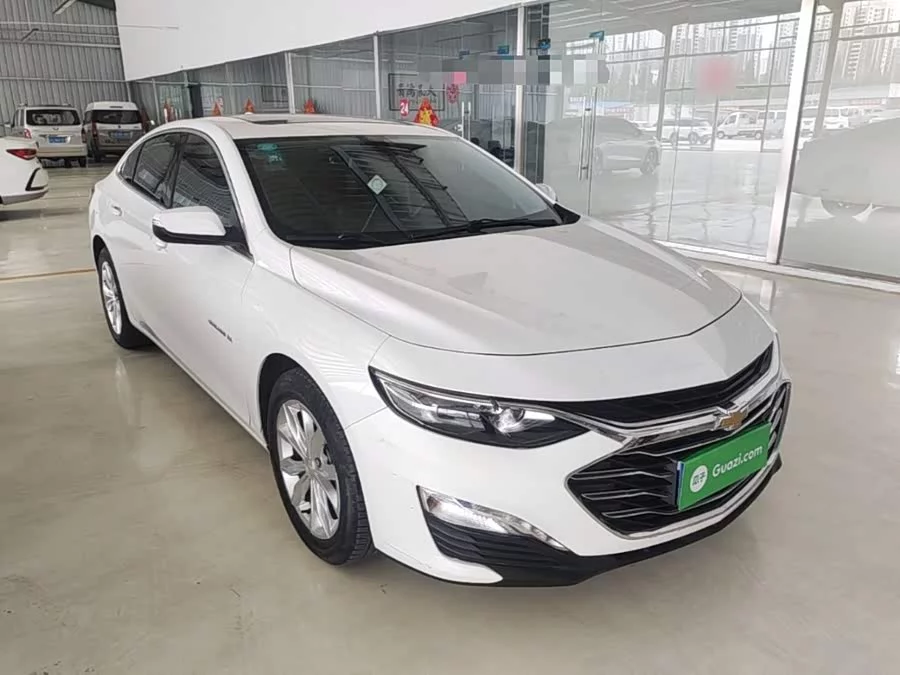 Chevrolet Malibu XL
