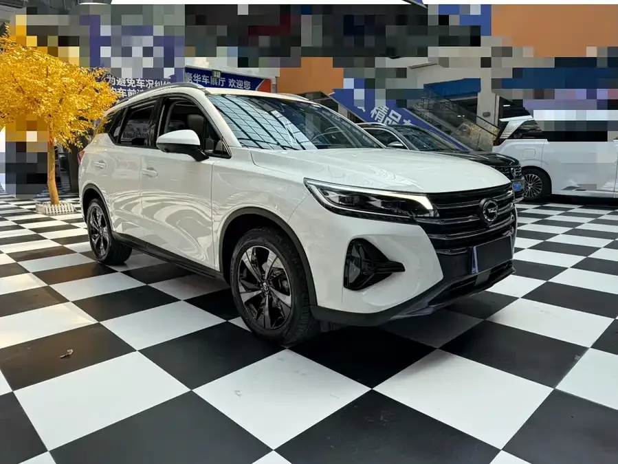 GAC Trumpchi GS4
