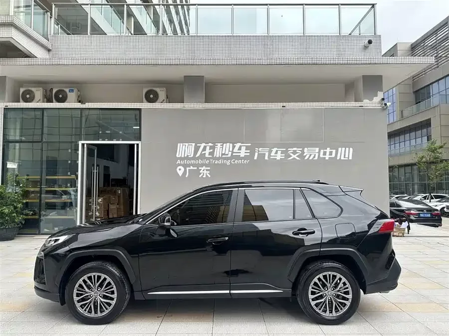 Toyota Wildlander