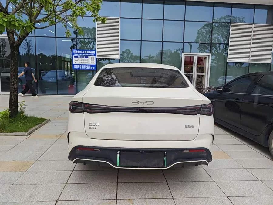 BYD Seal 06