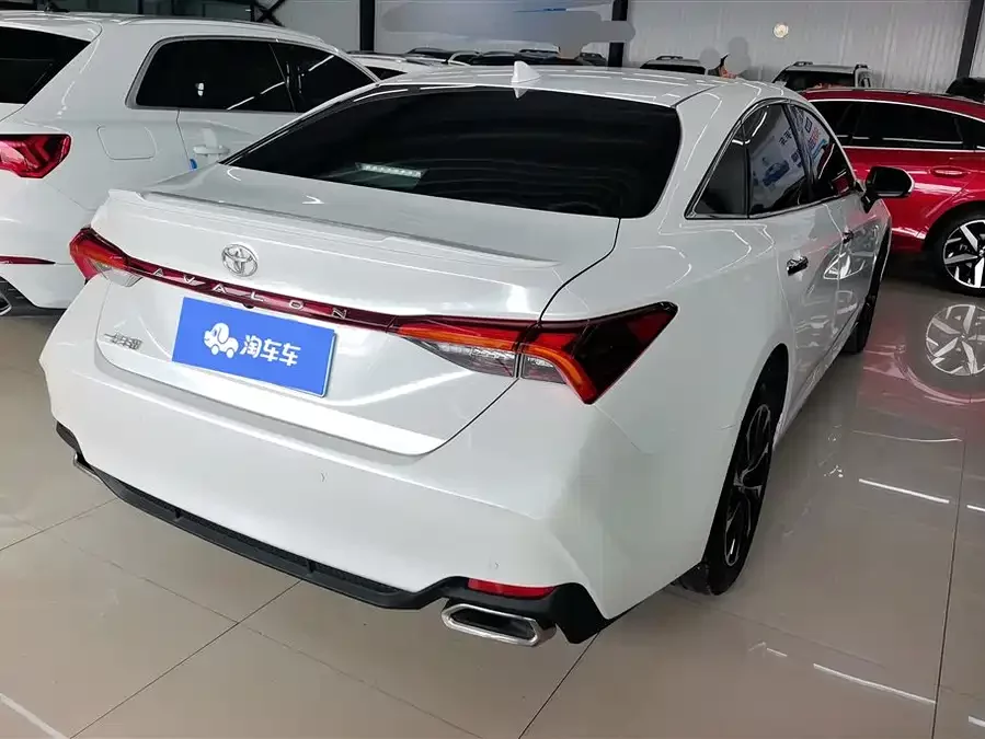 Toyota Avalon