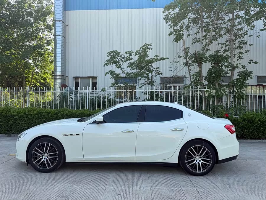 Maserati Ghibli