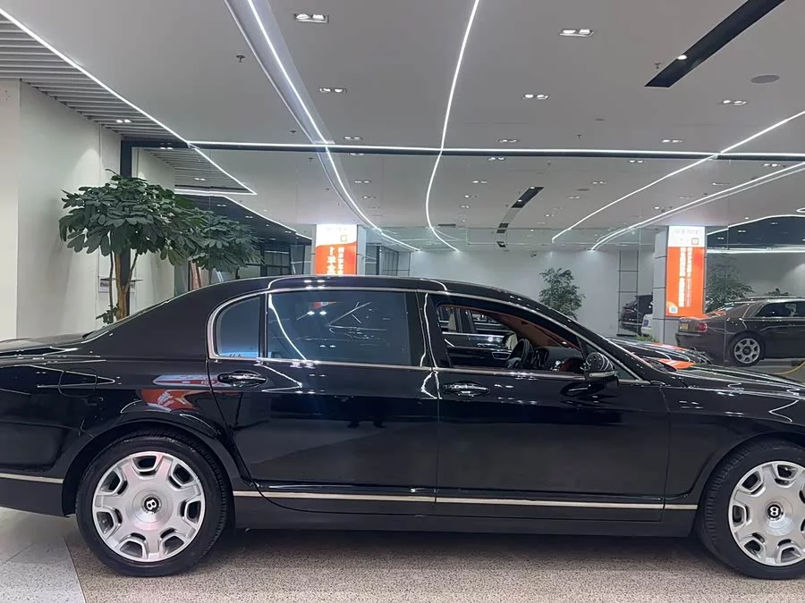 Bentley Flying Spur