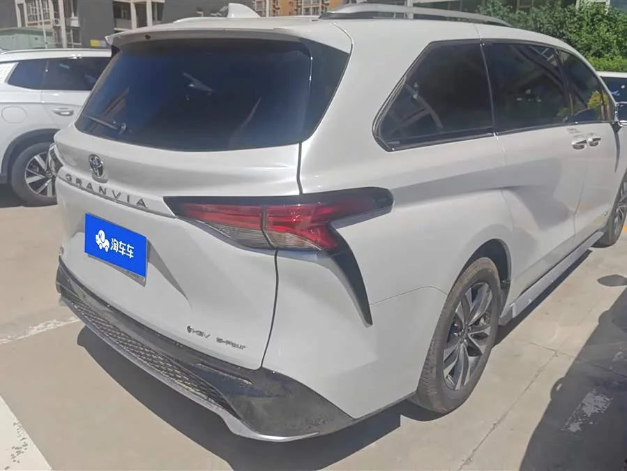 Toyota Granvia