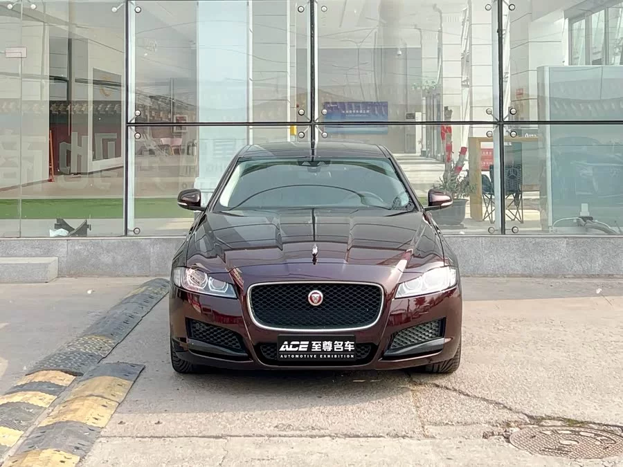 Jaguar XFL