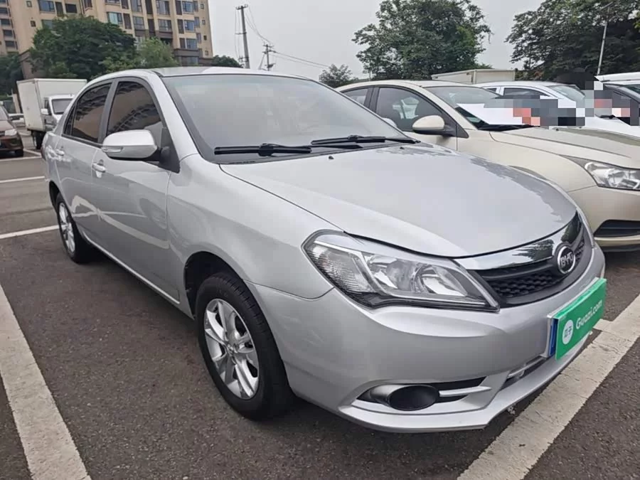 BYD F3