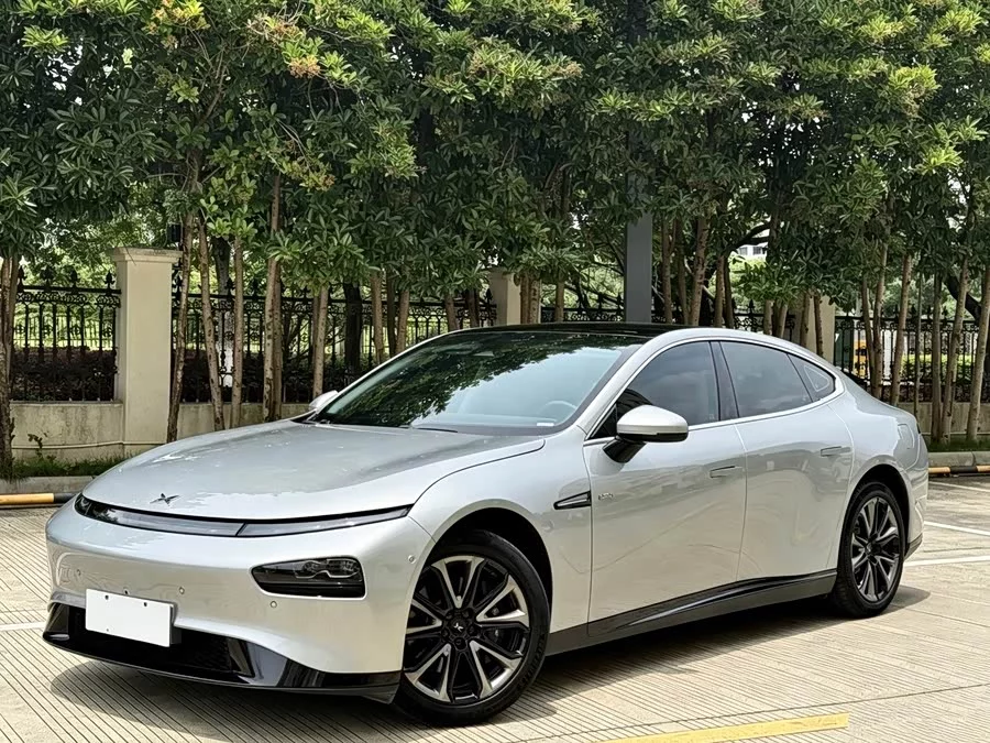 Xpeng P7