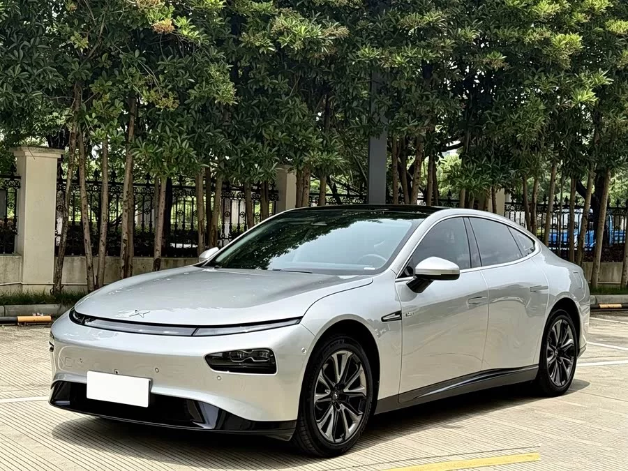 Xpeng P7