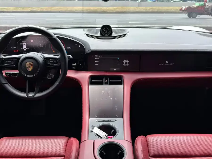Porsche Taycan