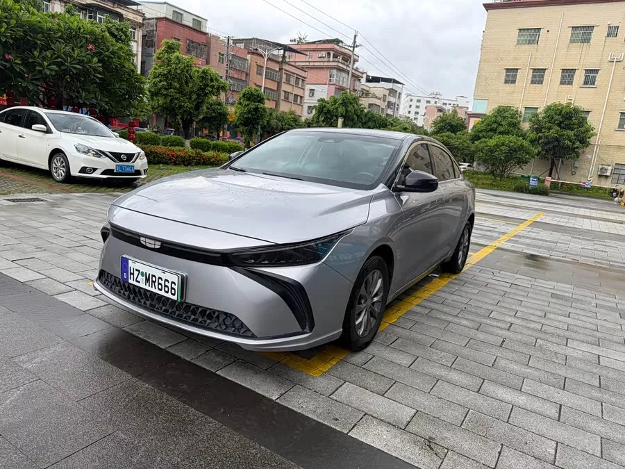Geely G6