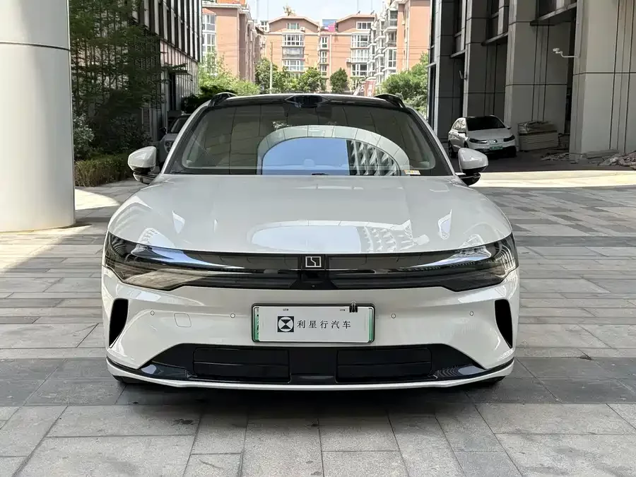 Zeekr 007GT