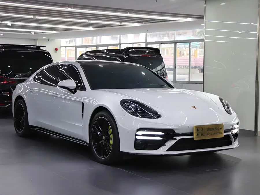Porsche Panamera New Energy