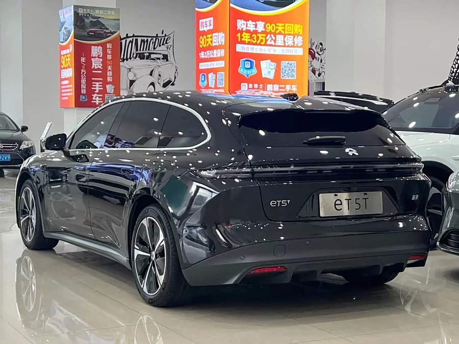 NIO ET5T