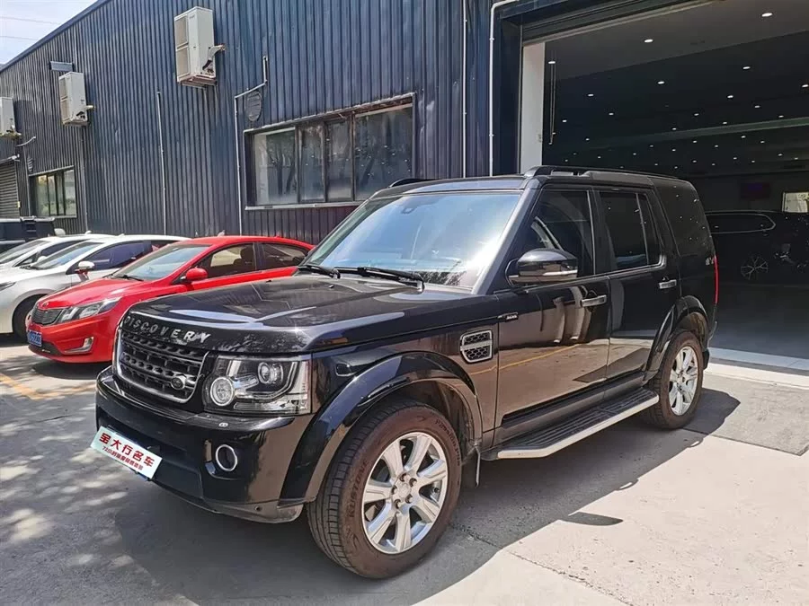 Land Rover finds