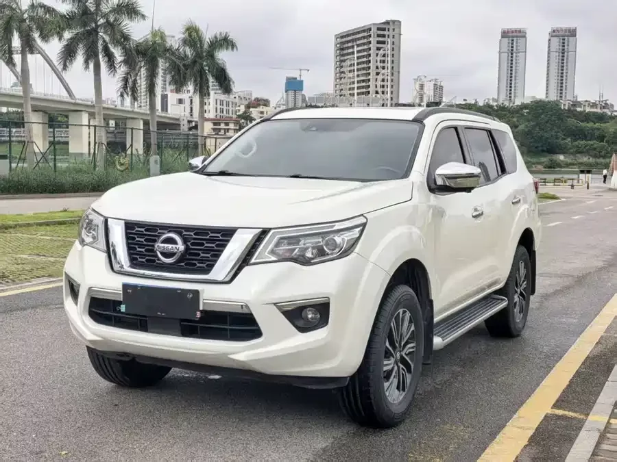 Nissan Terra