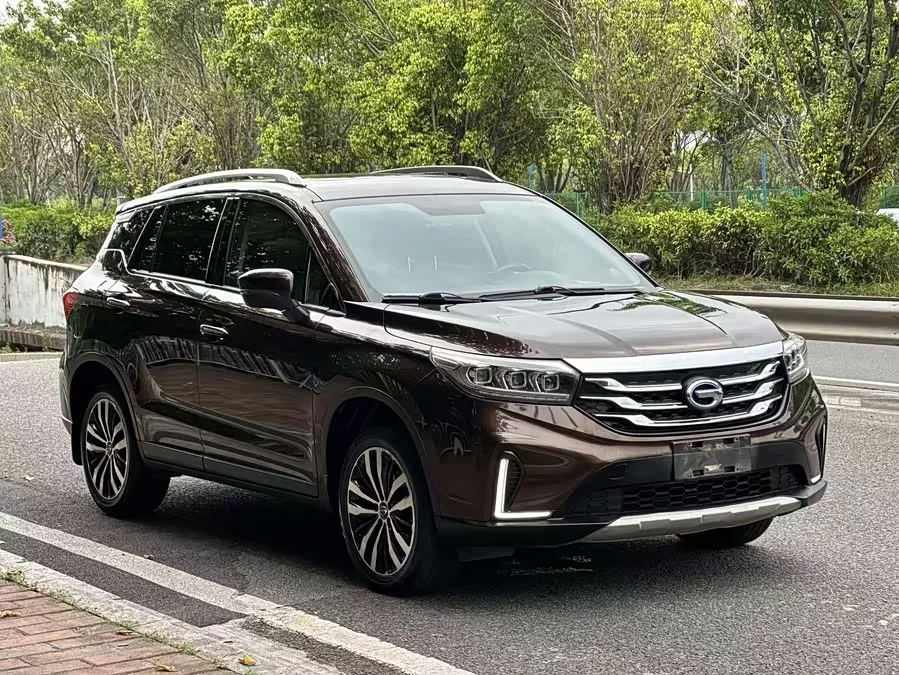 GAC Trumpchi GS4 New Energy