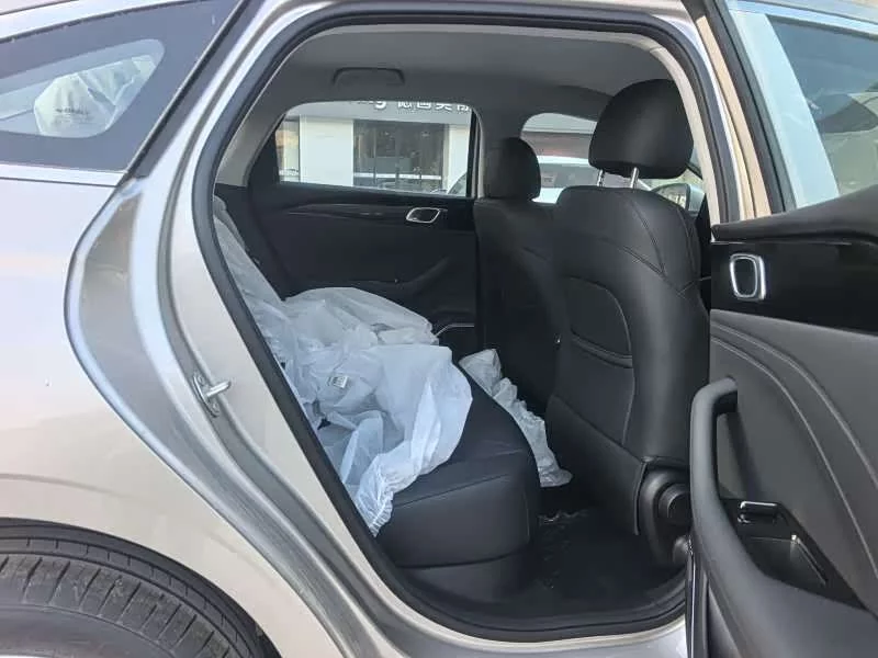 Geely Galaxy Star 6