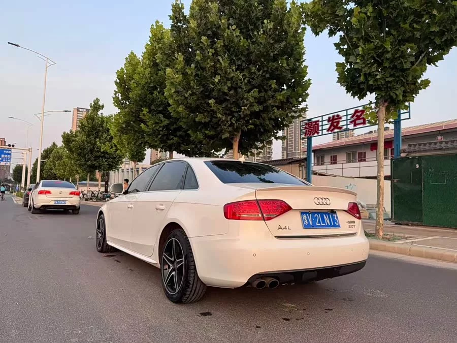 Audi A4L
