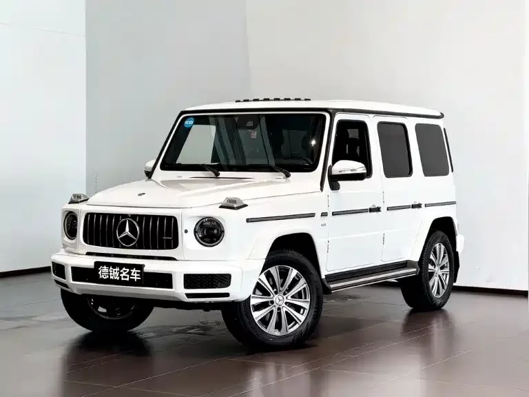 Mercedes Benz G-rated