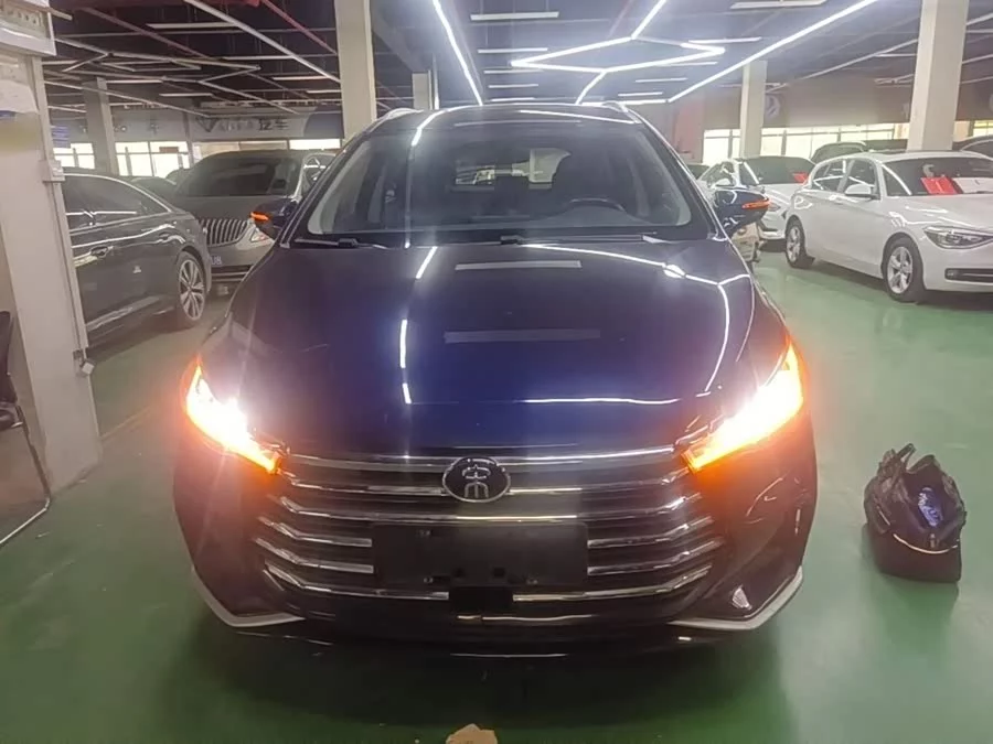 BYD Song MAX
