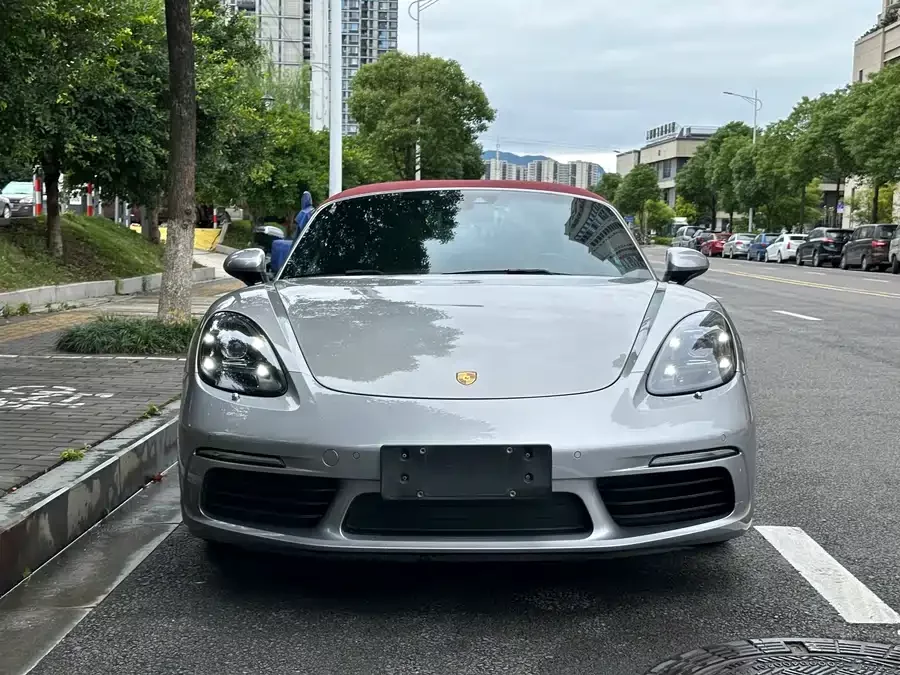 Porsche 718